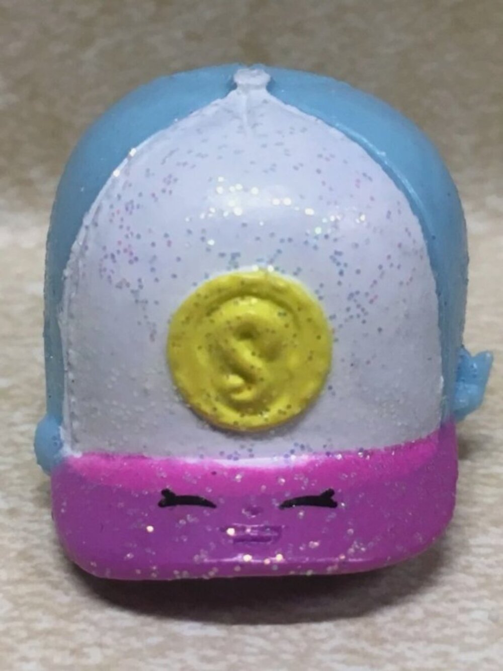 EXCLUSIVE Glamour Squad Casper Cap Shopkins